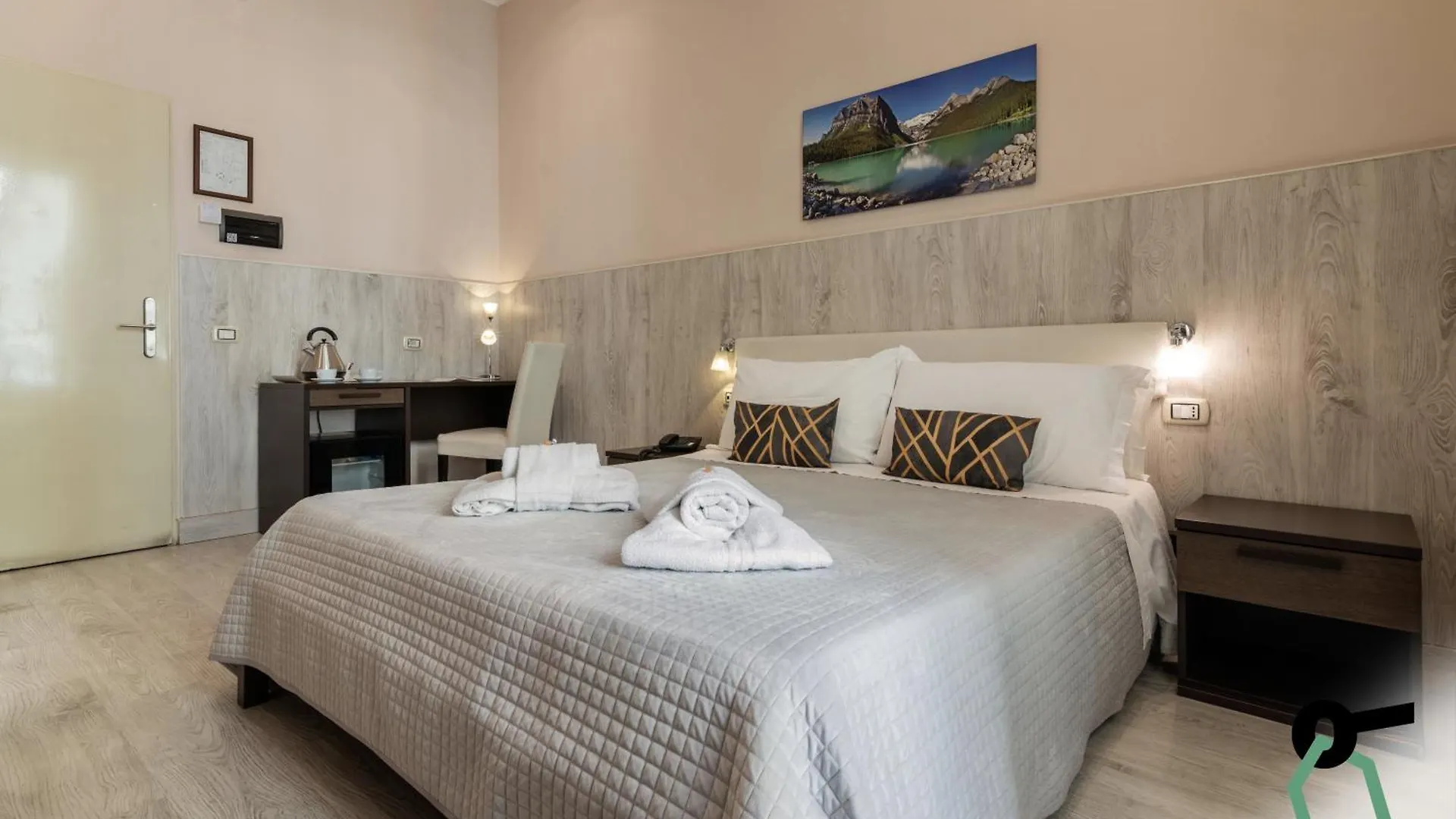 *** Ξενοδοχείο Hotiday Room Collection - Palermo Politeama Ιταλία