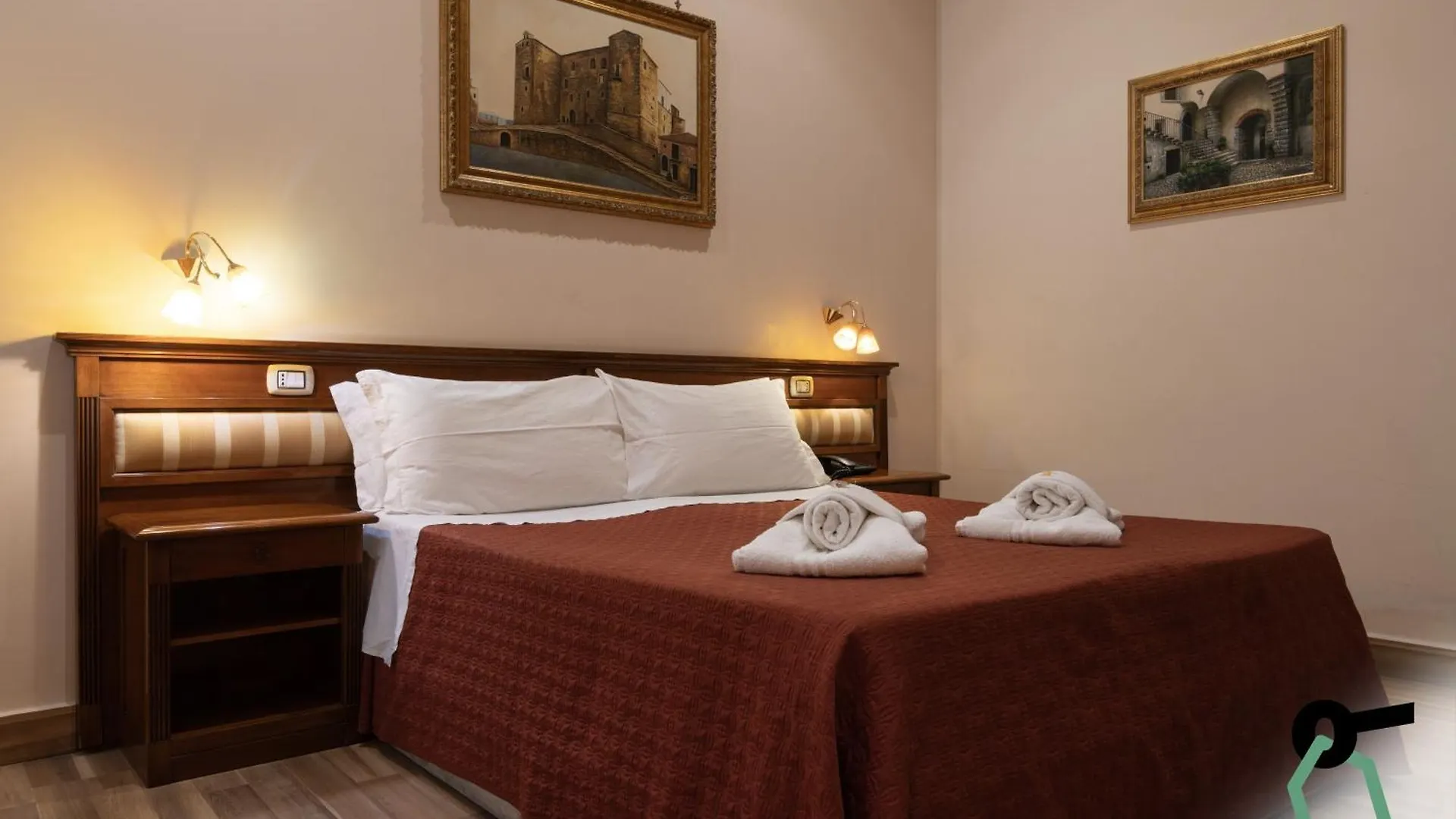 Hotiday Room Collection - Palermo Politeama 3*,